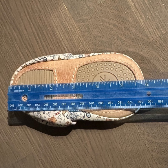 Freshly Picked | Harry Potter City Mocc - Picture 4 of 4